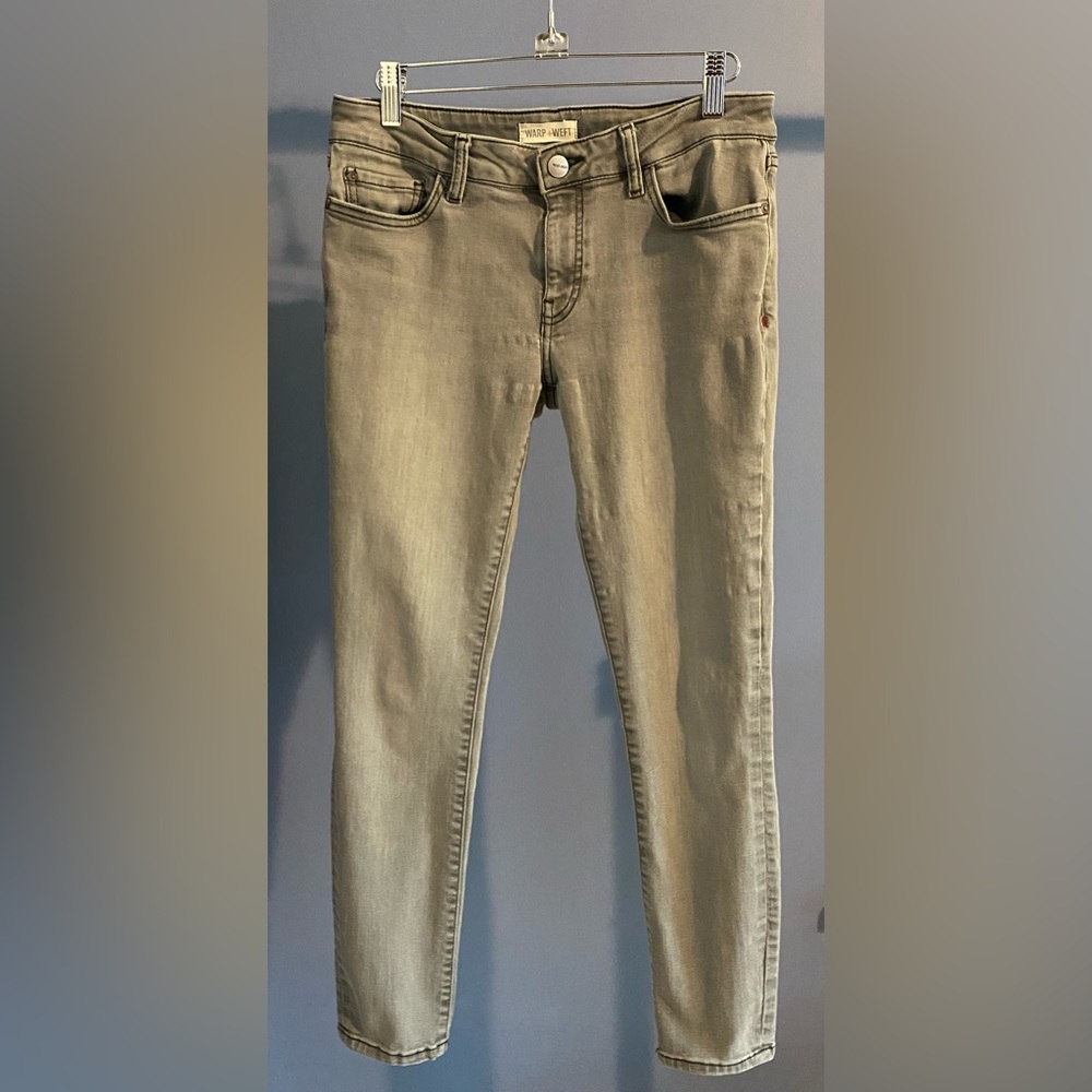 Gray stretch skinny jeans